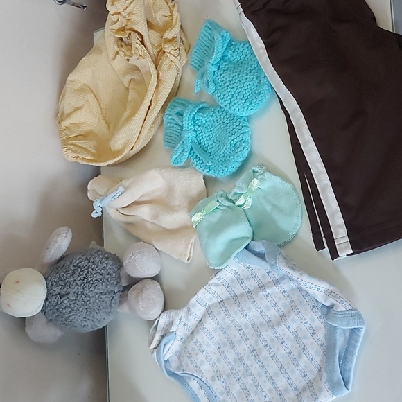 Baby Bundle - Picture 1 of 5
